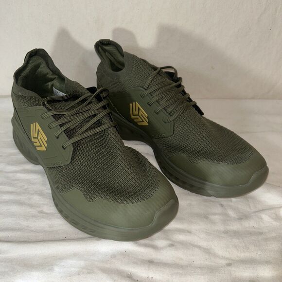 Womens Slip On Walking Shoes Gym Sneakers 10.5 Army Green - Picture 1 of 12